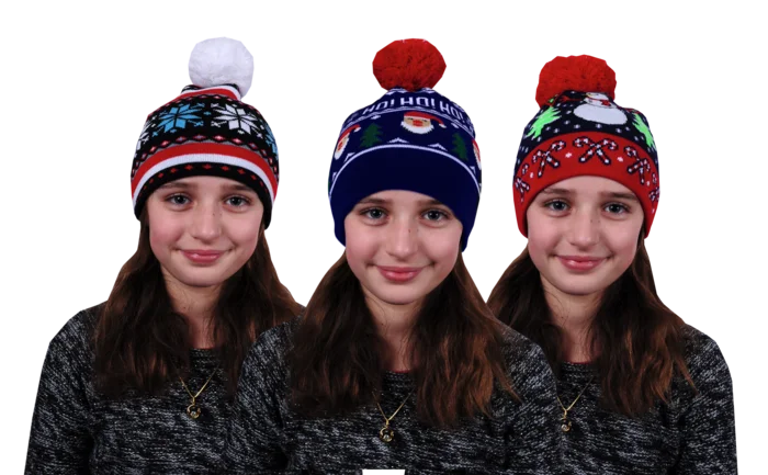 bonnet tricot enfant décor Noël 2ass de la marque SANDY. Réf. NEDZ1125.