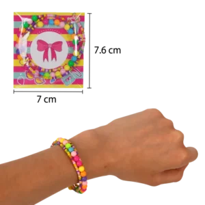 bracelet fantaisie sur carte de la marque SANDY. Réf. BDZ1042.