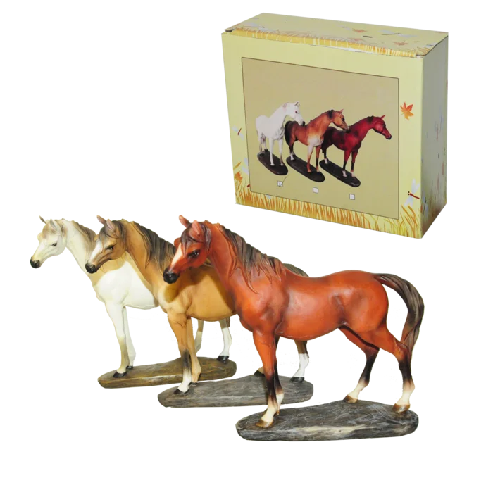 statut cheval sur pieds de la marque SANDY. Réf. RUT108.