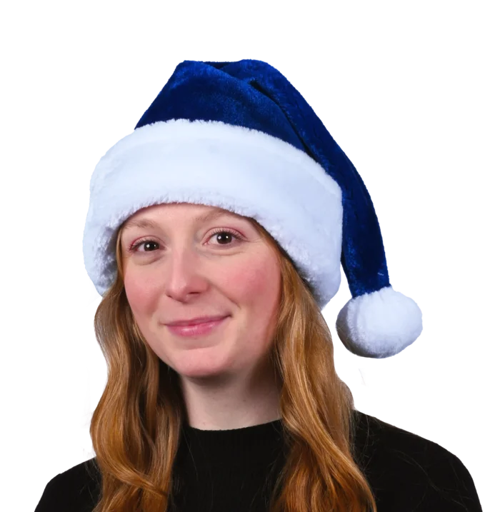 bonnet adulte bleu peluche (scol 12) de la marque SANDY. Réf. NDQ142.