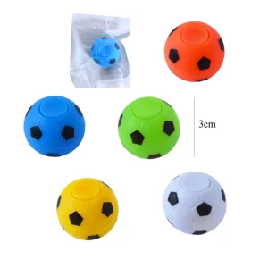 Jouet toupie ballon de foot 5 coloris (rouge, bleu, vert, jaune et blanc), 3cm de diamètre